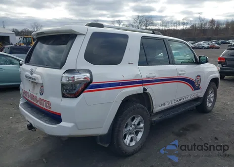 2020 Toyota 4Runner Sr5 z USA, uszkodzony, nr VIN JTEBU5JR4L5772818